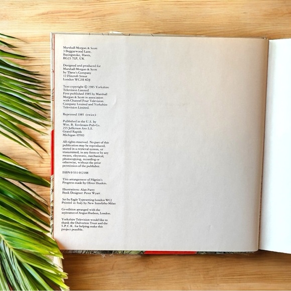 Dangerous Journey: The Story of Pilgrim’s Progress by John Bunyan | Illustrated - Picture 6 of 11